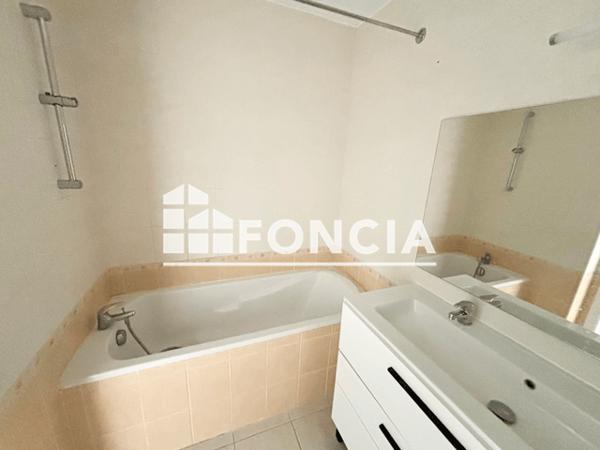 Location Appartement 5 pièces 121.17 m² - 83 IMPASSE LOUISE MICHEL Saint Genis Pouilly 01630