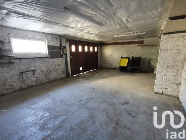 Maison traditionnelle 6 pièces de 137 m² à La Roche-Jaudy (22450)