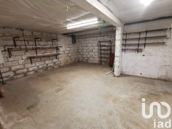 Maison traditionnelle 6 pièces de 137 m² à La Roche-Jaudy (22450)