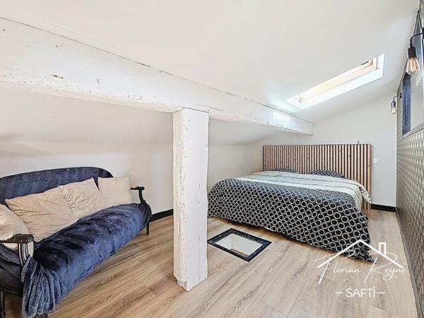 Belle maison en pierre proches des commodités.