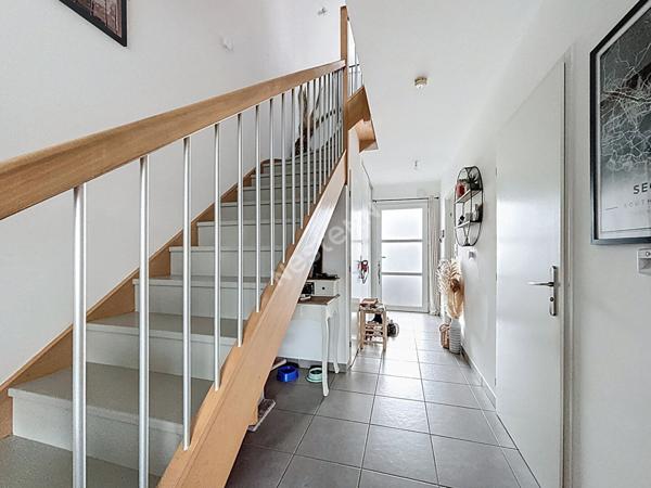 Maison contemporaine à vendre - 5 pièces, 3 chambres avec jardin - Les Sorinières - Réf. 5035