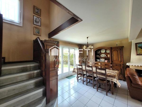 Maison Kaufmann & Broad proximité gare et écoles.