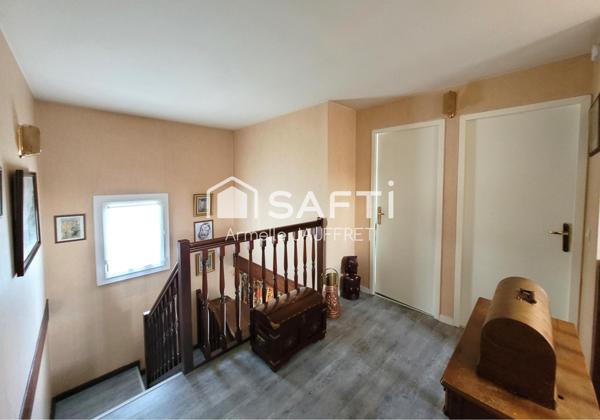 Maison Kaufmann & Broad proximité gare et écoles.