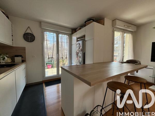 Location appartement 3 pièces 62 m² Villeneuve-le-Roi