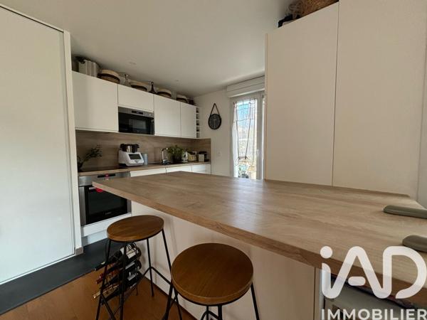 Location appartement 3 pièces 62 m² Villeneuve-le-Roi