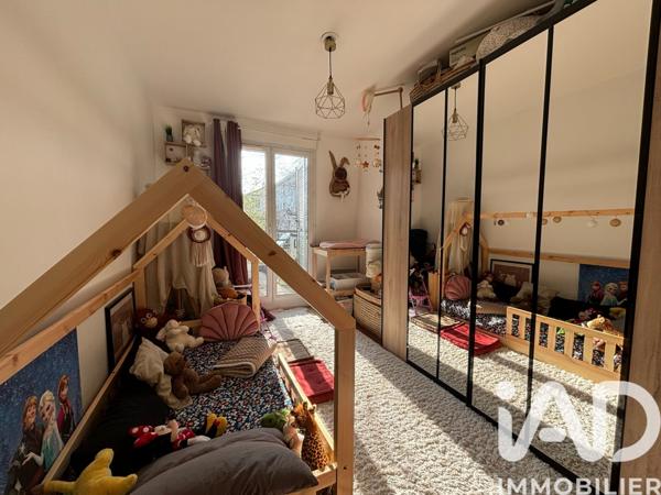 Location appartement 3 pièces 62 m² Villeneuve-le-Roi