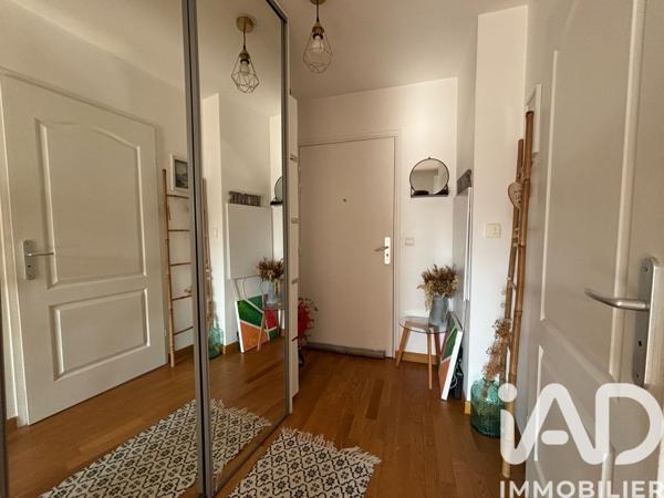 Location appartement 3 pièces 62 m² Villeneuve-le-Roi