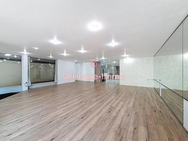 Commerce à vendre de 140 m²