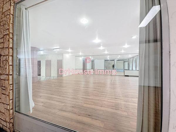 Commerce à vendre de 140 m²