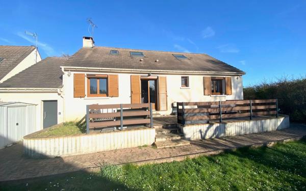 Maison à vendre    5 pièces •  Épône