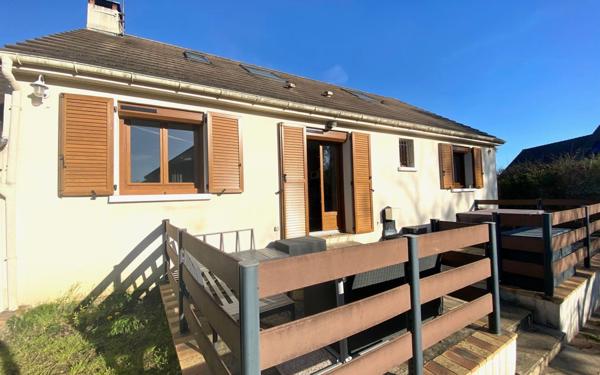 Maison à vendre    5 pièces •  Épône