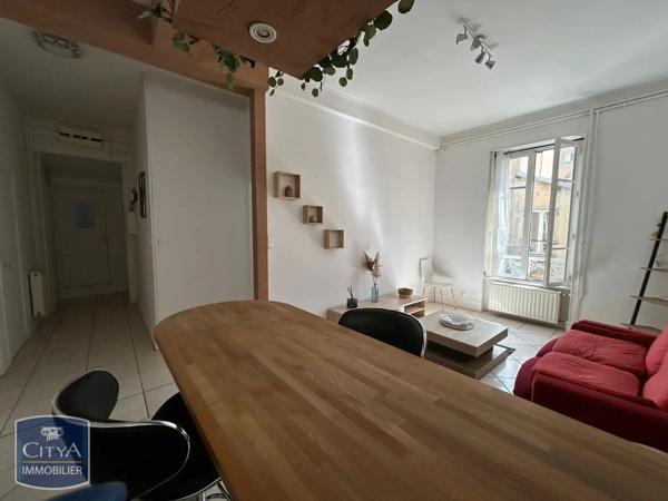 Appartement à louer 2 pièces 45.9m²