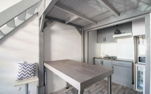 Appartement à vendre    1 pièce • 22 m2 Pau