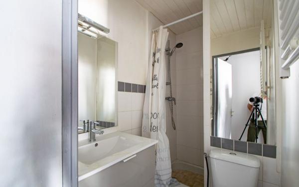 Appartement à vendre    1 pièce • 22 m2 Pau