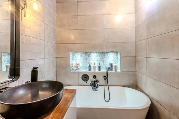 Très beau T3 haussmannien à 1 min de la gare