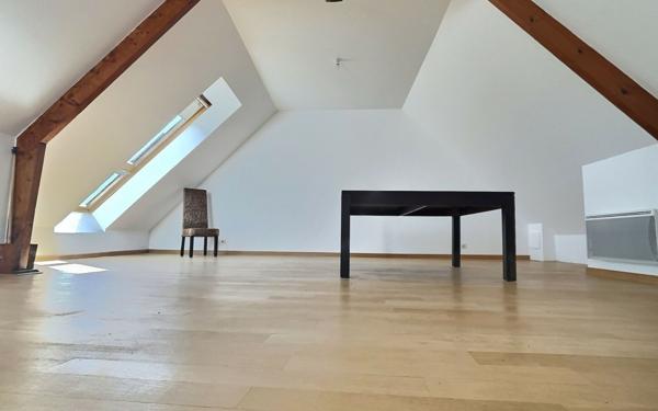 Maison à vendre    5 pièces •  Le Coudray-Montceaux