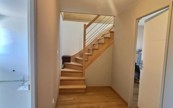 Maison à vendre    5 pièces •  Le Coudray-Montceaux