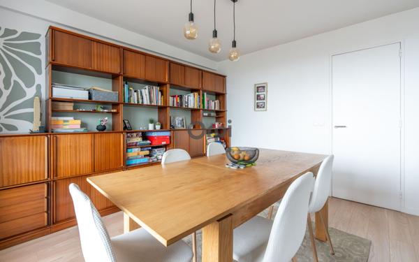 Appartement à vendre    3 pièces • 85,02 m2 Joinville-le-Pont