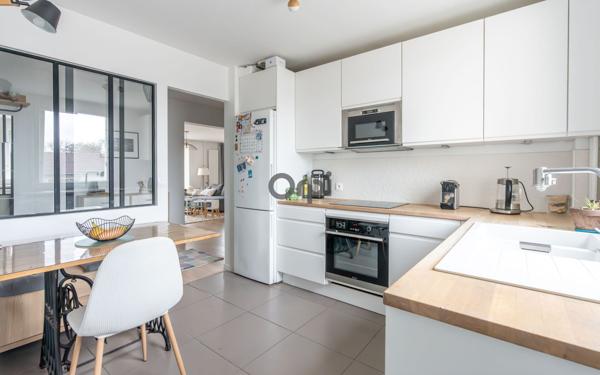 Appartement à vendre    3 pièces • 85,02 m2 Joinville-le-Pont