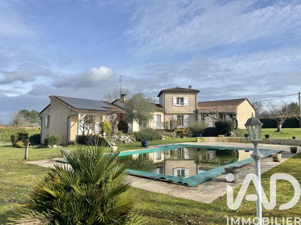 Maison à vendre 9 pièces 222 m² Boulazac Isle Manoire