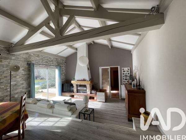 Maison à vendre 9 pièces 222 m² Boulazac Isle Manoire