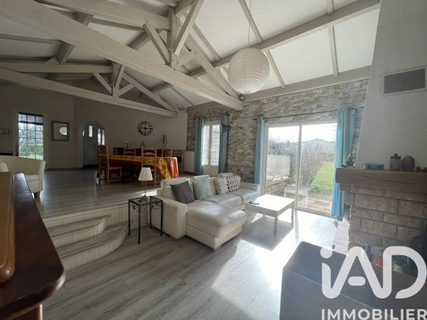 Maison à vendre 9 pièces 222 m² Boulazac Isle Manoire