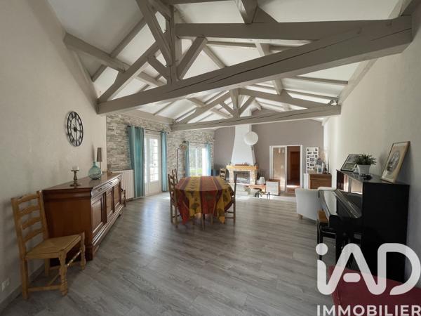 Maison à vendre 9 pièces 222 m² Boulazac Isle Manoire