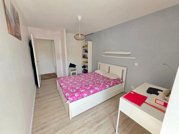 Appartement à vendre 4 pièces RIS ORANGIS (91)