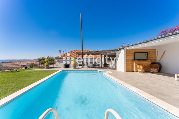 Maison 5 pièces - 118 m² Bien prestige