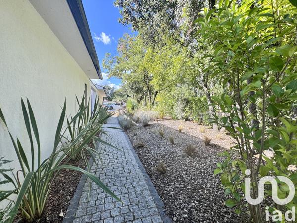 Maison à vendre 7 pièces 175 m² Flassans-sur-Issole