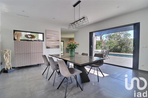 Maison à vendre 7 pièces 175 m² Flassans-sur-Issole