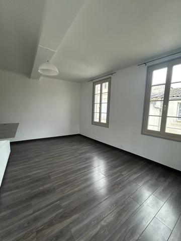 Appartement Saintes RIVE GAUCHE 1 pièce(s) 24.69 m2
