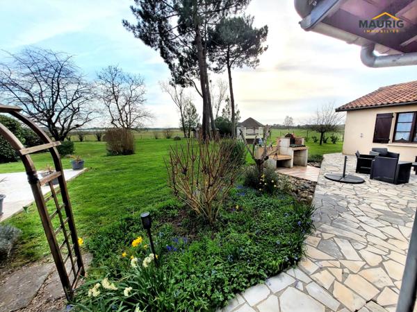 MAISON DE PLAIN-PIED - 3 CHAMBRES + GITES PROCHE DE LA REOLE