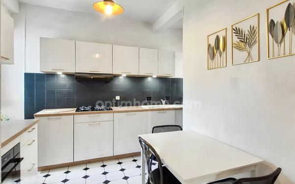 90000 BELFORT CENTRE- MAISON DE MAITRE- 6 PIECES- 5 CHAMBRES- SOUS SOL COMPLET- PARKING- TERRASSE- CALME