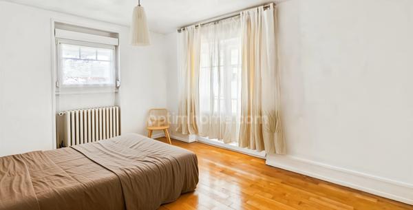 90000 BELFORT CENTRE- MAISON DE MAITRE- 6 PIECES- 5 CHAMBRES- SOUS SOL COMPLET- PARKING- TERRASSE- CALME