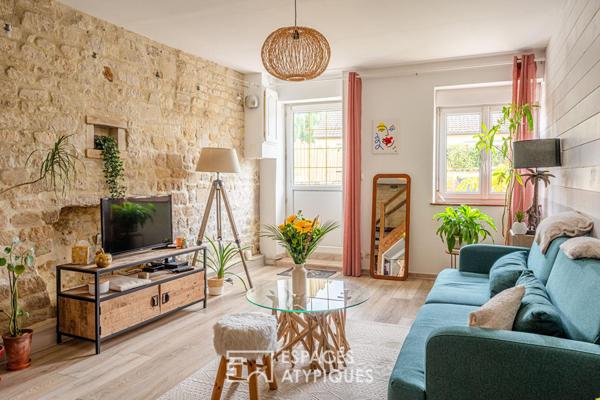 Charmante maison de village avec pierre et poutres apparentes