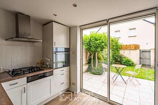 Charmante maison de village avec pierre et poutres apparentes