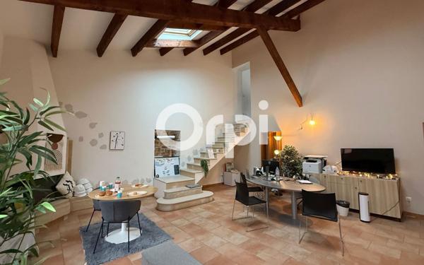 Maison à vendre    7 pièces •  Garéoult