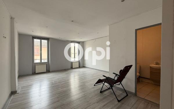 Maison à vendre    7 pièces •  Garéoult