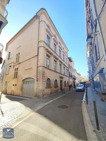 Immeuble à vendre 391m²