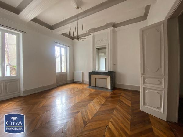 Immeuble à vendre 391m²