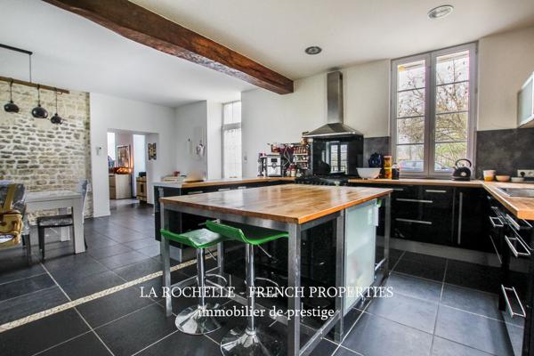 DEMEURE DE PRESTIGE - PROPRIÉTÉ DE CHARME - CHARENTE MARITIME