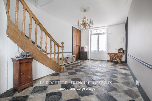 DEMEURE DE PRESTIGE - PROPRIÉTÉ DE CHARME - CHARENTE MARITIME