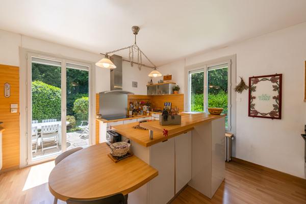 Propriété familiale de charme au coeur du quartier prisé de Taisey à Saint-Rémy