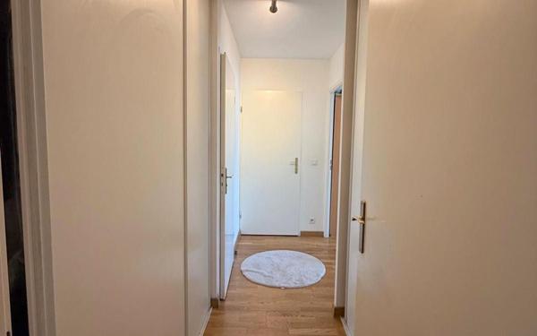 Appartement à vendre    3 pièces • 61,55 m2 Bobigny