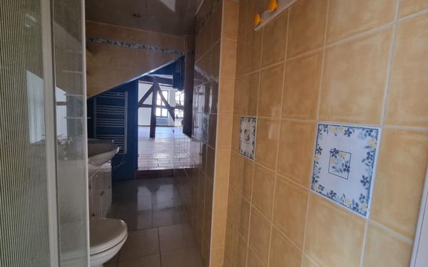 Appartement à vendre    7 pièces • 154 m2 Châtillon-sur-Chalaronne