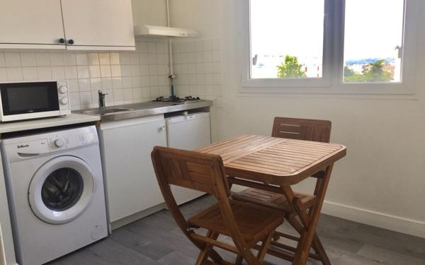 Appartement à louer    1 pièce •    Limoges