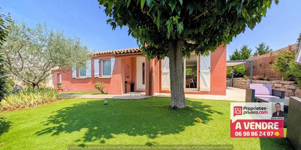 RARE VILLA DE PLAIN-PIED avec piscine et garage à 15 mn de Mandelieu !