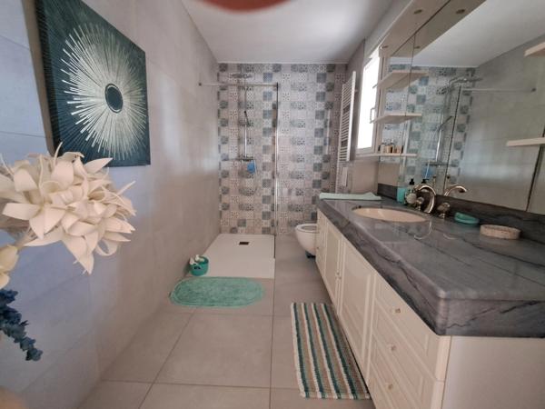 Maison éco-performante de 190 m² sur 1,5 hectare avec piscine