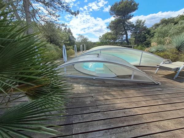 Maison éco-performante de 190 m² sur 1,5 hectare avec piscine